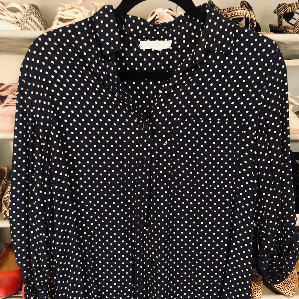 ⭐️⭐️ EUC Beachlunchlounge Navy button down